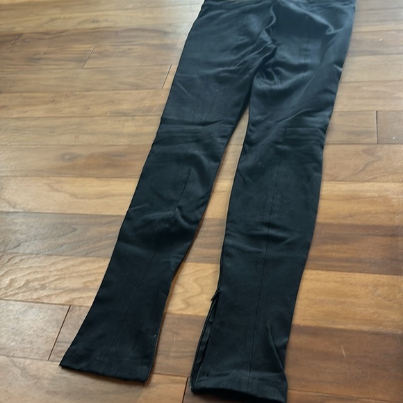 Vince Riding Pants with Inner Zipper Detail Size 2! - Picture 7 of 7